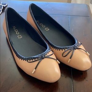 NEW Aldo Flats